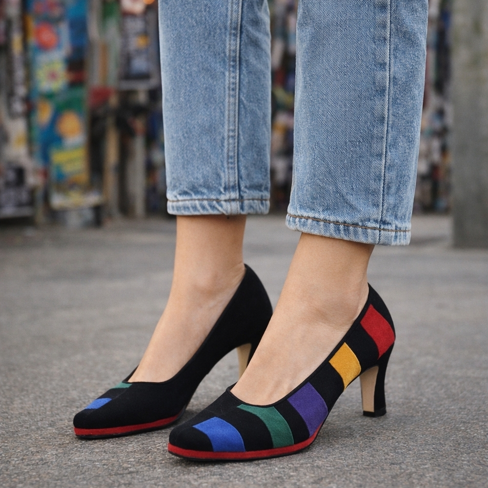 90s VINTAGE J. Renee Mutlicolo Colorblock Striped Pumps Heels 8.5 8
